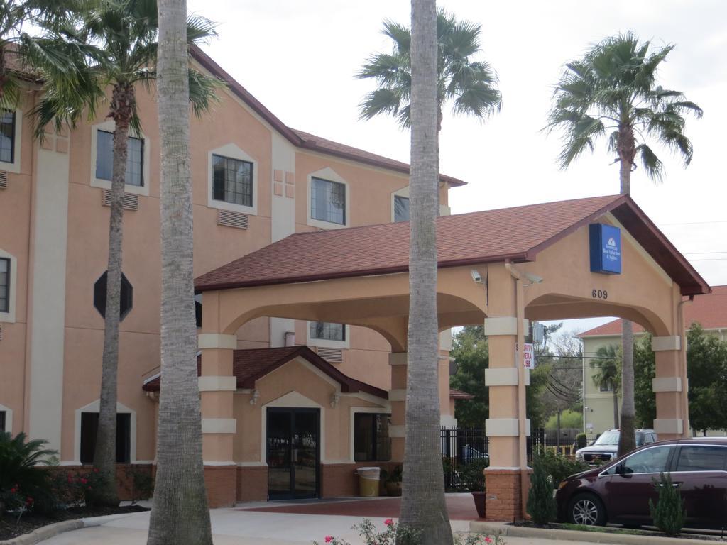 Americas Best Value Inn And Suites Houston Fm 1960 Exterior photo