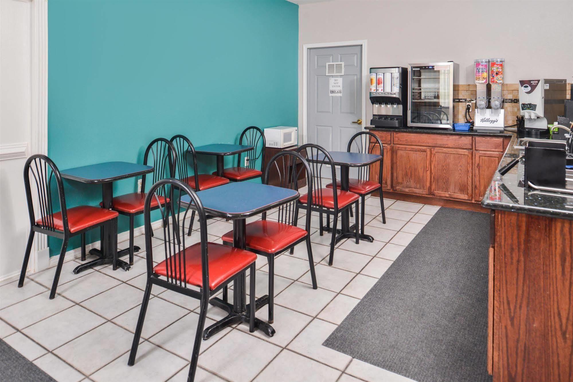 Americas Best Value Inn And Suites Houston Fm 1960 Exterior photo